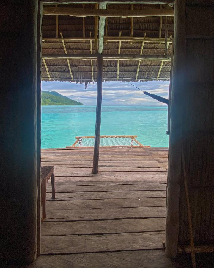 Kri Raja Ampat Bungalows Zewnętrze zdjęcie