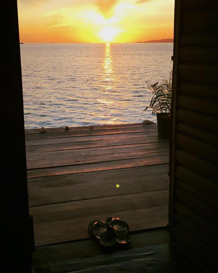 Kri Raja Ampat Bungalows Zewnętrze zdjęcie